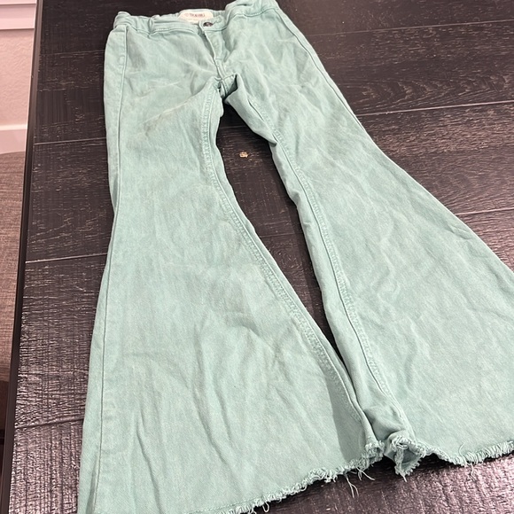 Light green rock & roll bell bottoms - Picture 5 of 7